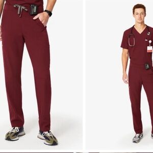 Figs Men’s Axim 2.0 Cargo Pants Scrubs Burgundy S